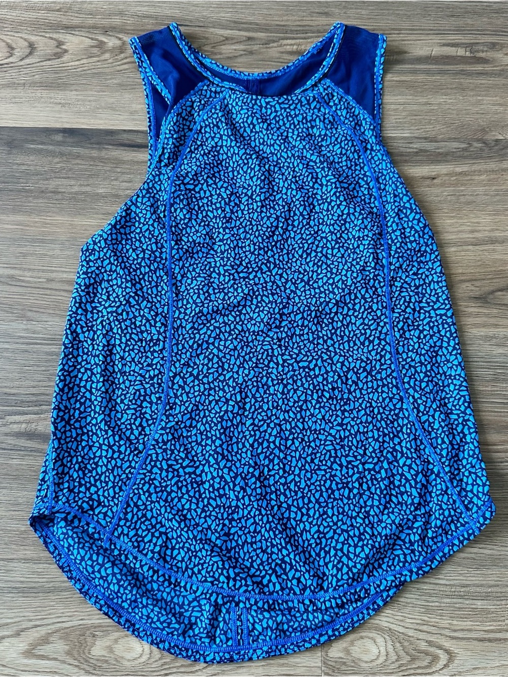 Lululemon Sculpt Tank Top Blue Mosaic Womens Small* Cut Out Back Loose UPF EUC